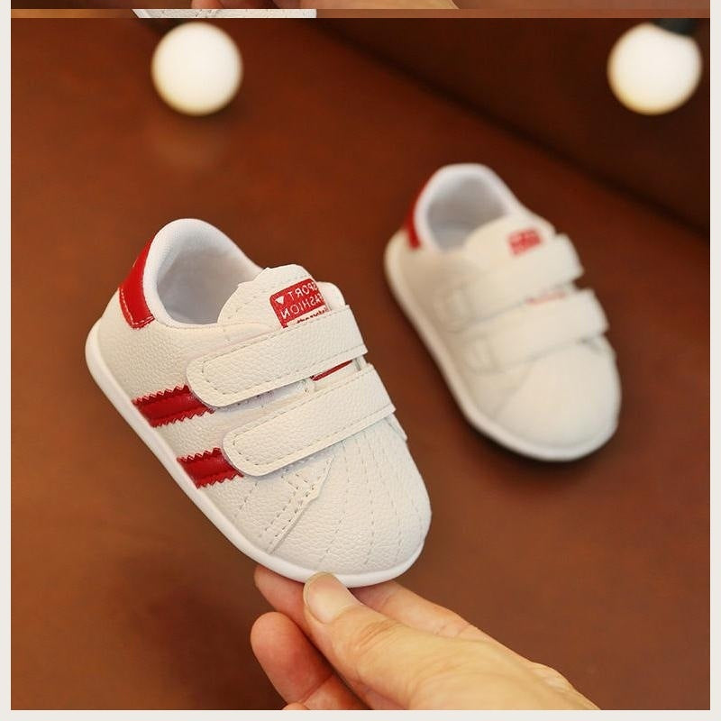 Newborn's Sneakers