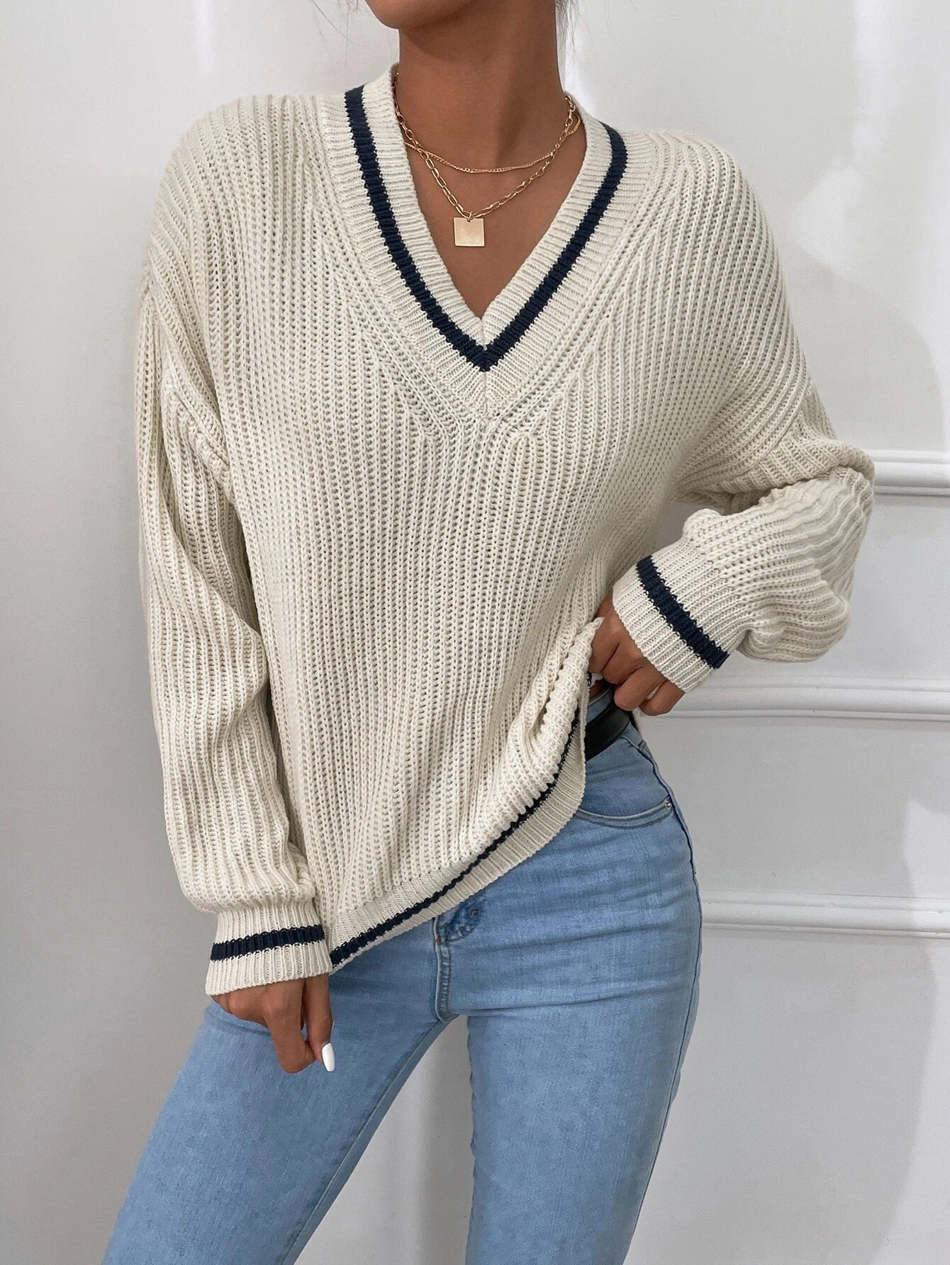Women's Cable Knit Sweater