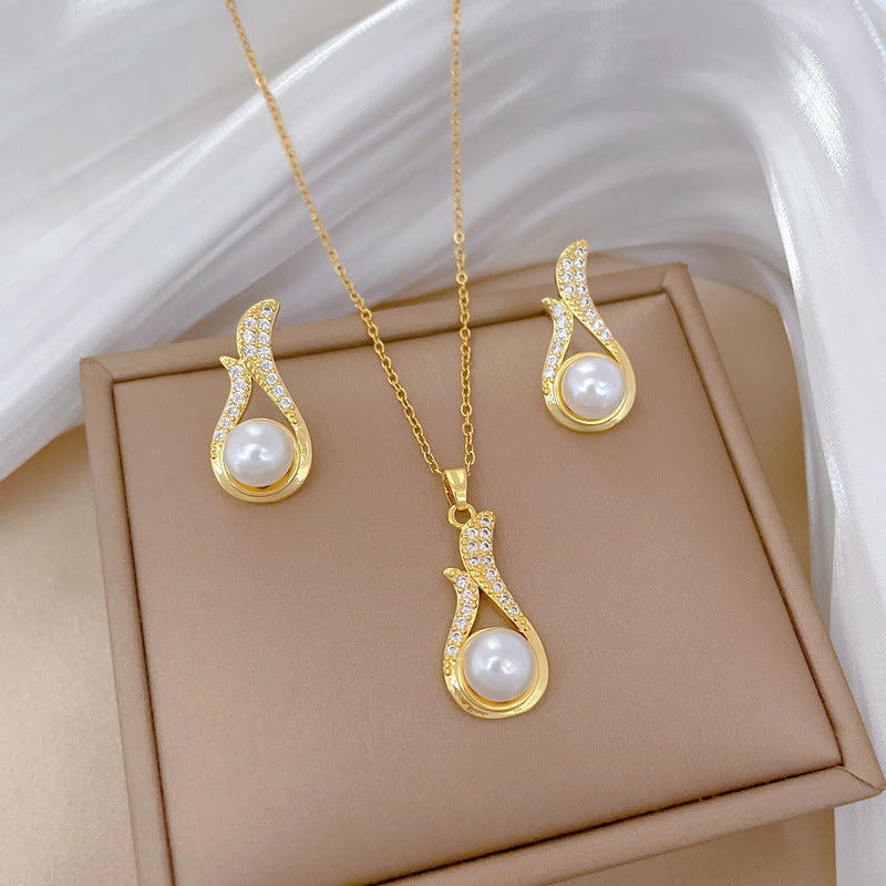 Diamond Pearl Necklace & Earrings Set