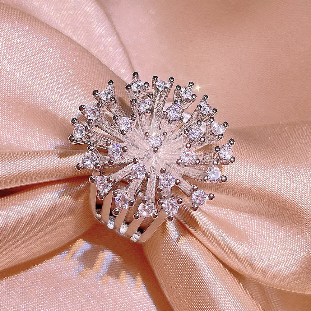 Luxury Zircon Snowflake Ring