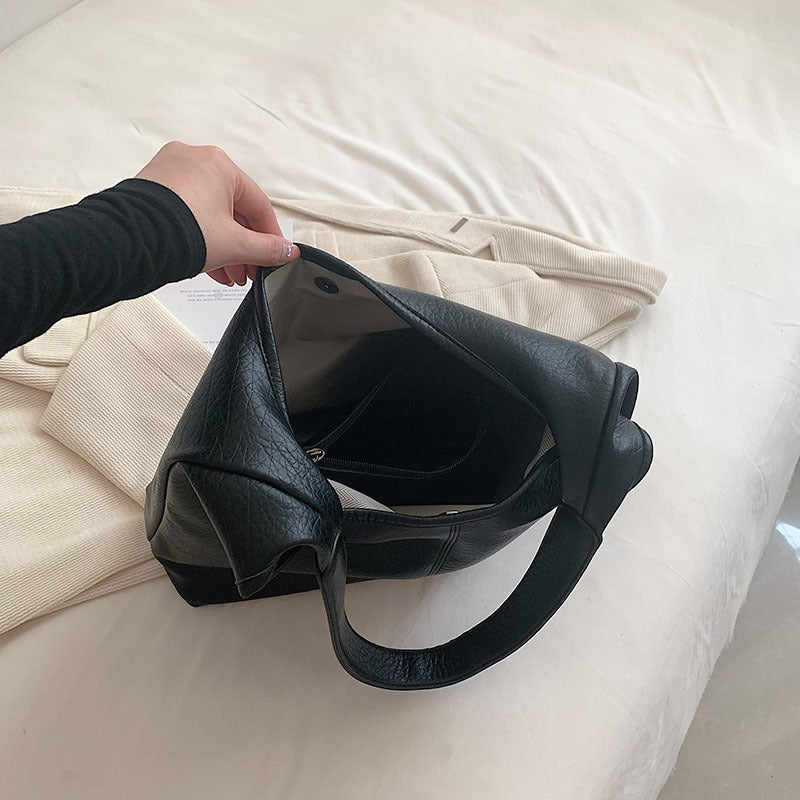 Versatile Bucket Bag