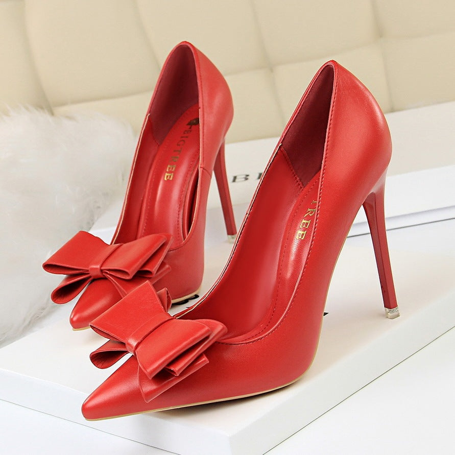 Shallow Mouth Pumps