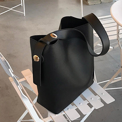 Ladies One-Shoulder Bucket Bag