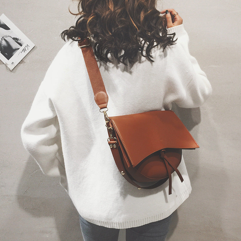 Picture In Cheek Retro Messenger Bag