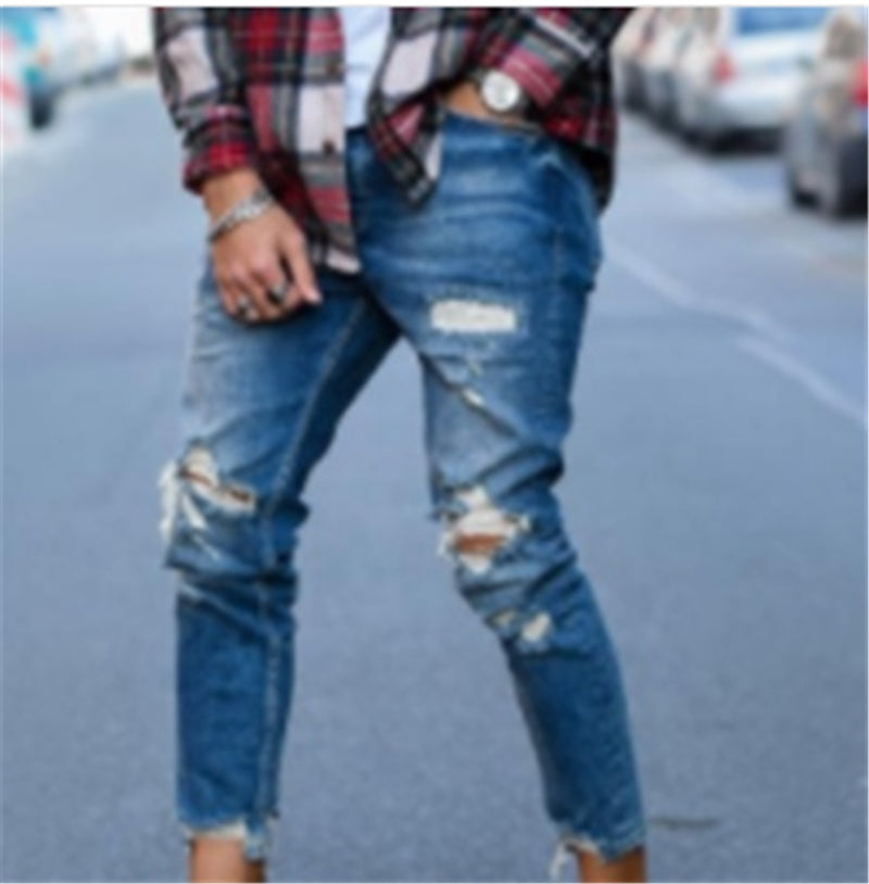 Men's Distressed Fitted Jeans