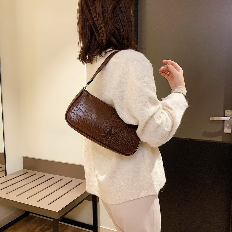 Women's Serpentine Underarm Purse