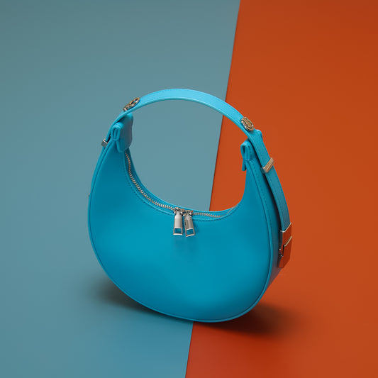 Crescent Moon Western Style Diagonal Bag