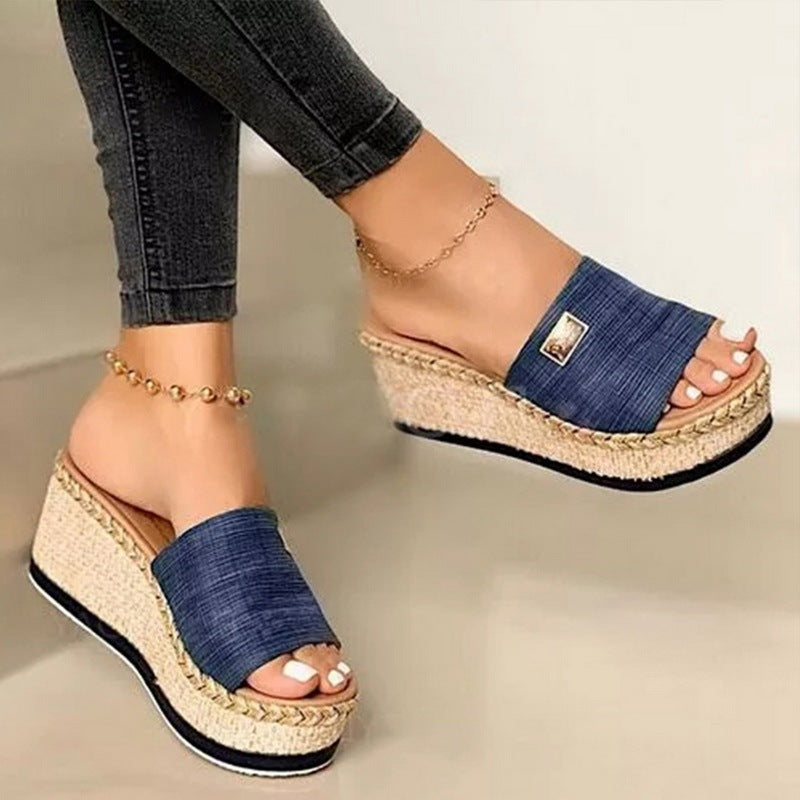 Platform Casuals Sandals
