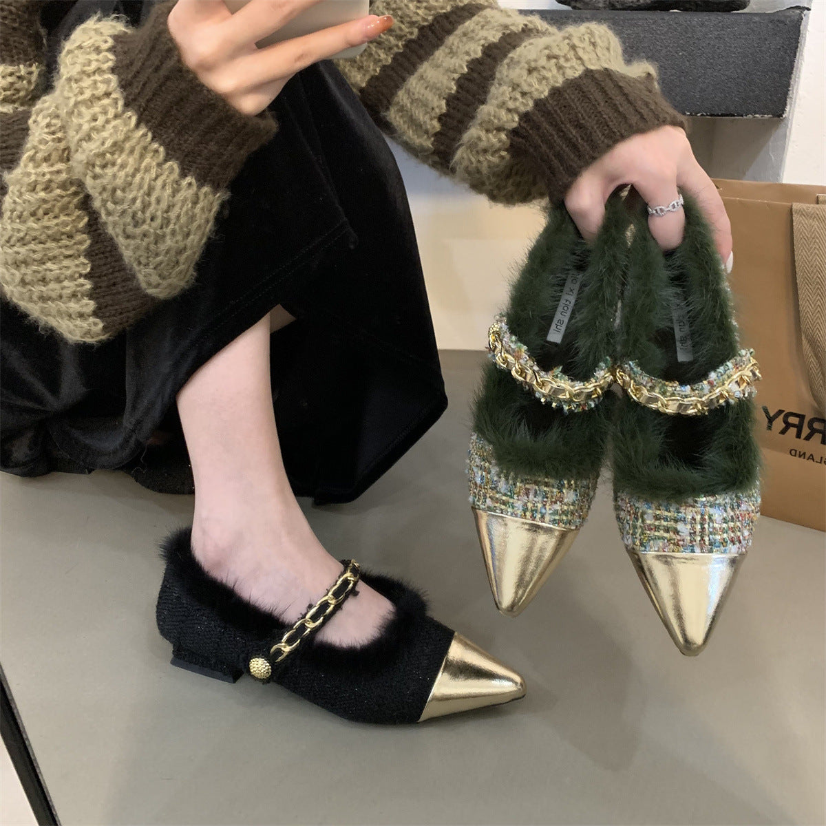 Pointed Mao Shoes