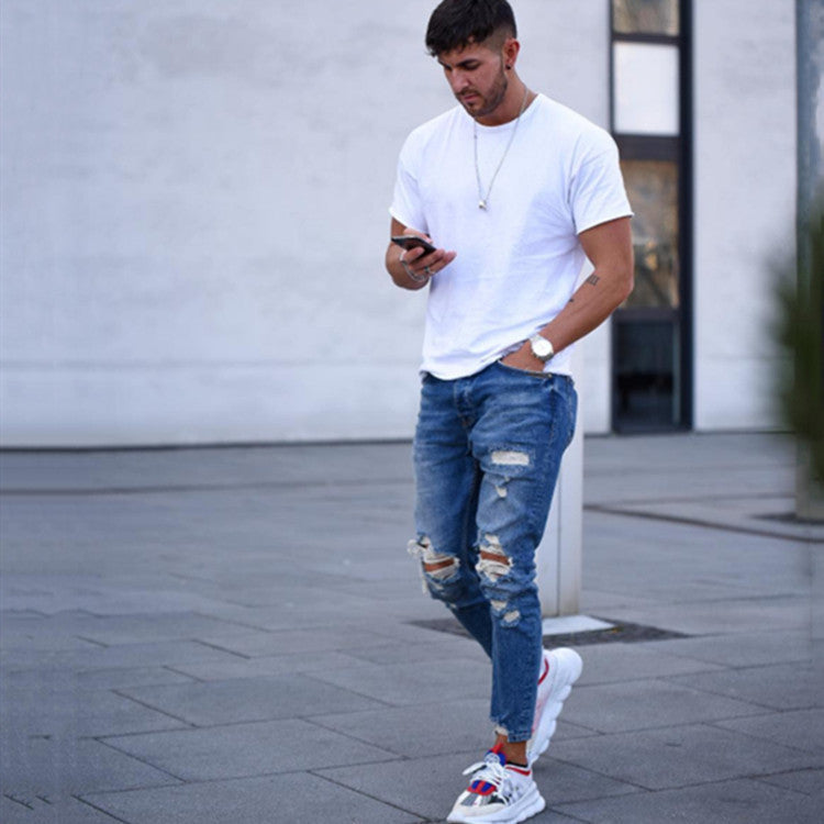 Men's Distressed Fitted Jeans
