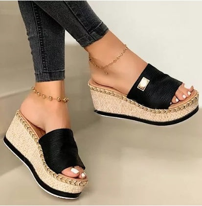 Platform Casuals Sandals