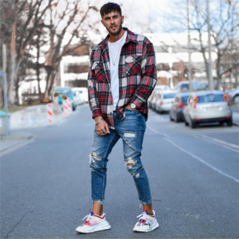 Men's Distressed Fitted Jeans
