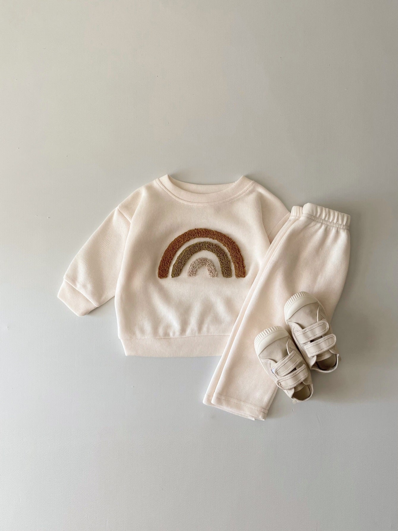 Newborn Alphabet Embroidery 2Pcs