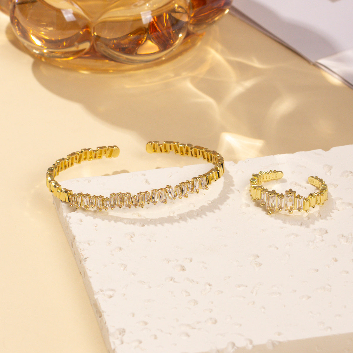 2pcs Women's Cubic Zirconia Decorative Wristband