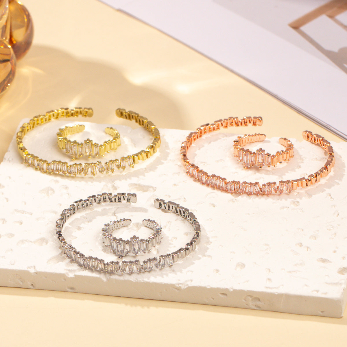 2pcs Women's Cubic Zirconia Decorative Wristband