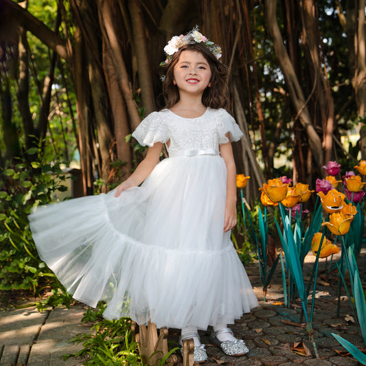 Girl's Flying Sleeve White Dress