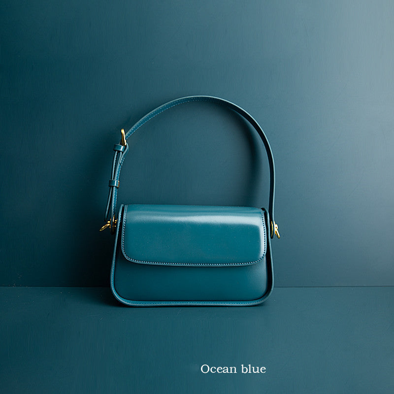 Leather One Shoulder Messenger Bag