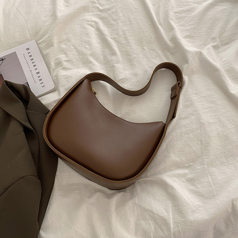 Trendy Underarm Bag