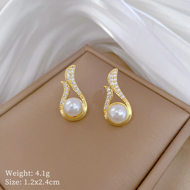 Diamond Pearl Necklace & Earrings Set