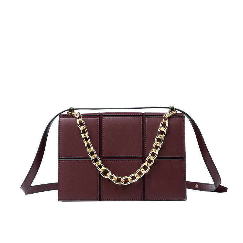 Rhombus Chain Messenger Bag