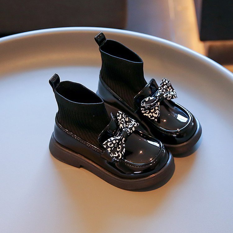 Girls' Leather Shoes