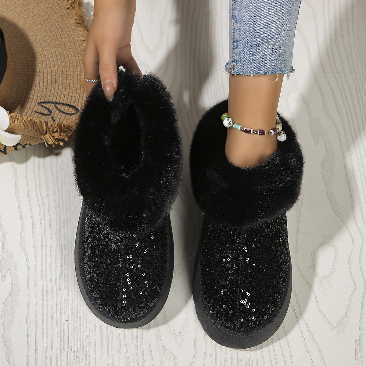Sequined Plush Slippers