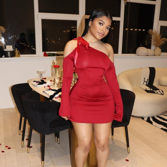 Women's off-the-shoulder Fitted Dress