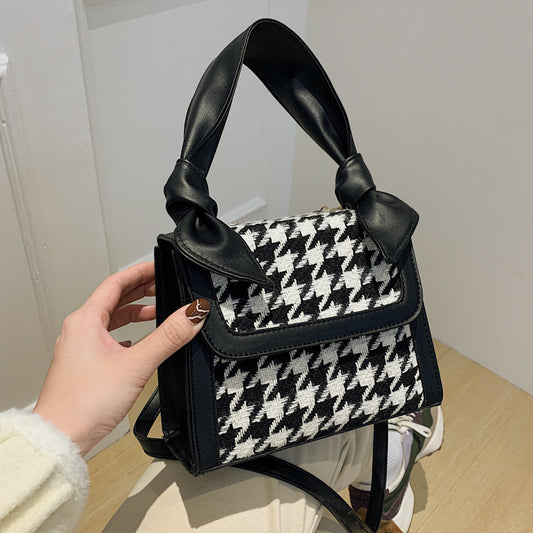 Street Trend Shoulder Bag